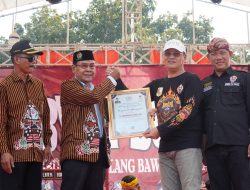 BUPATI DAN WAKIL BUPATI TUBABA HADIRI PENUTUPAN GEBYAR BUDAYA TCM 2025